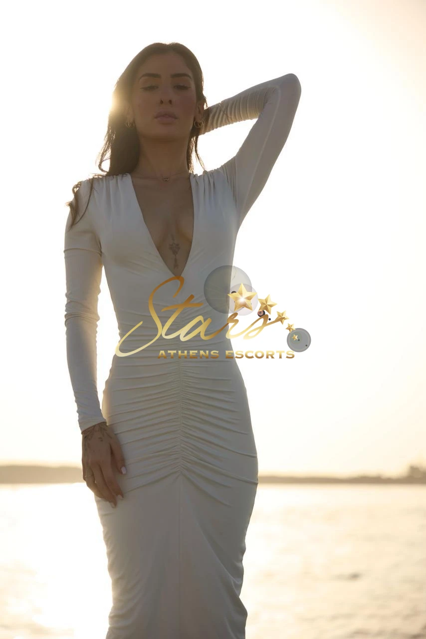 YASMIN AS — 3 / 10