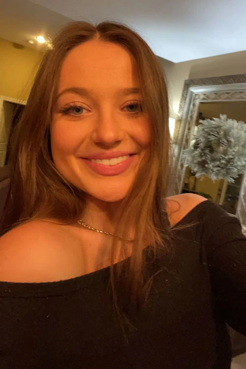 Isabella — 3 / 7