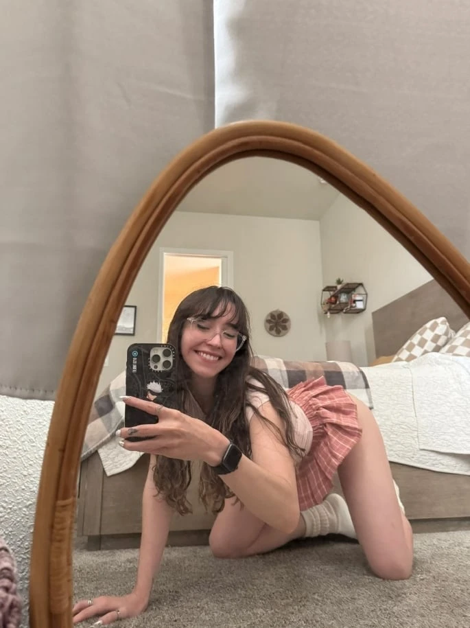 Helen — 2 / 6