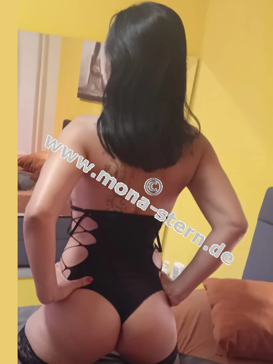 Adriana/Spanien, Escort, Stuttgart