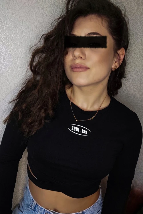 Leya — 4 / 11