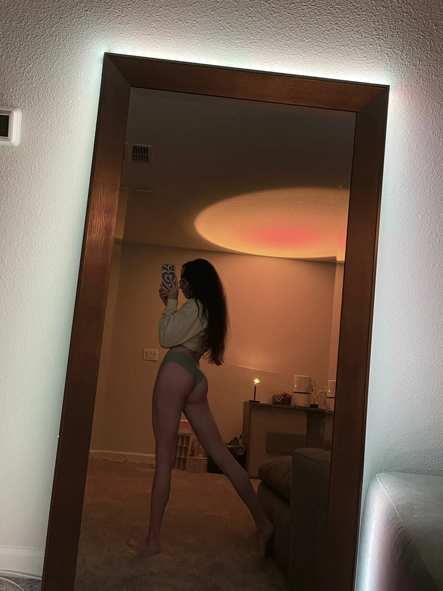 Eleanor — 4 / 5