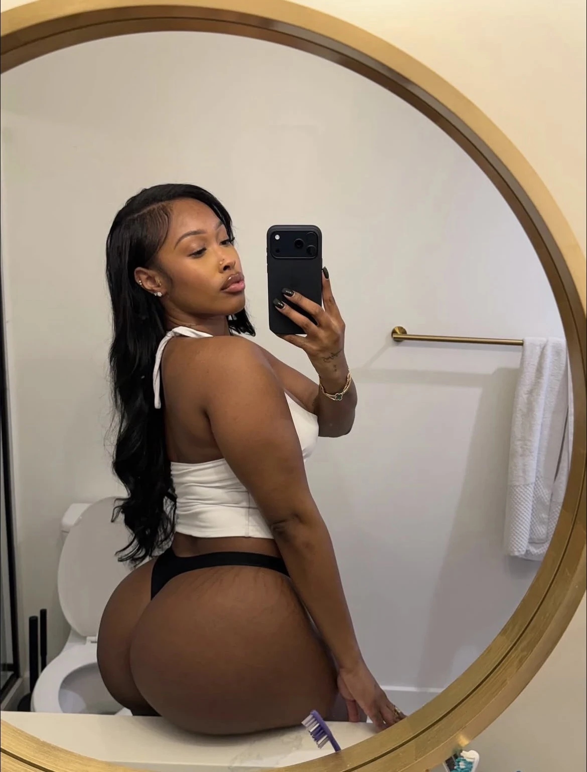 Niro, Escort, Berlin