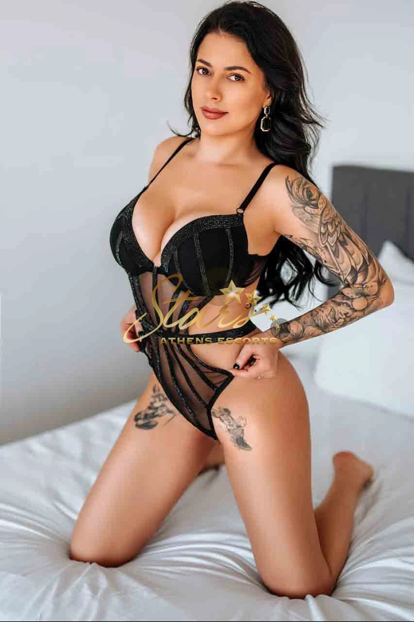 MAYA AS — 7 / 10