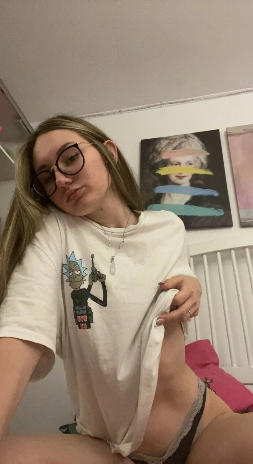 Jenny — 4 / 5