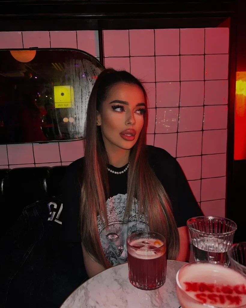 Melaniya, Escort, Hamburg