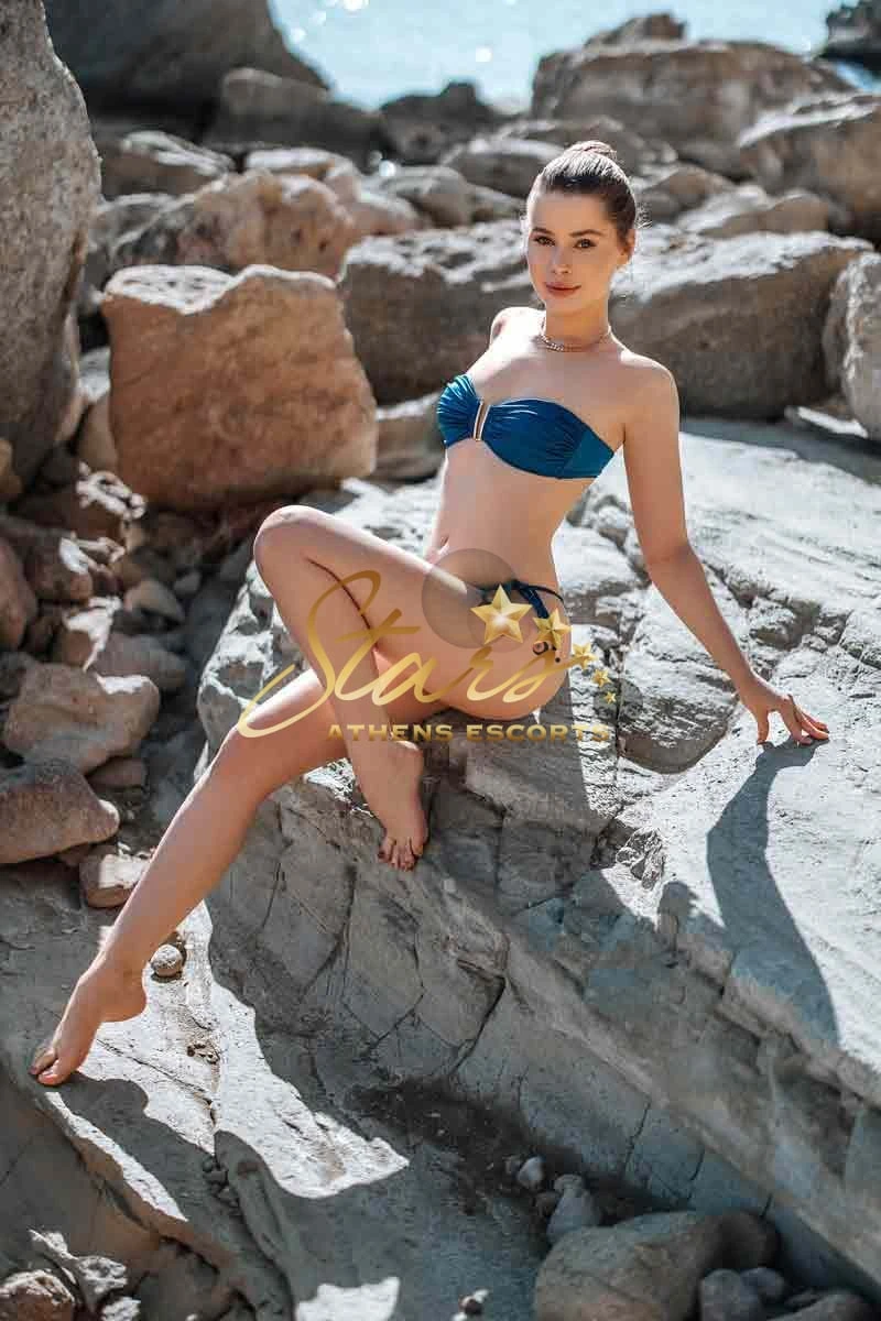 ELIZA AS — 3 / 9