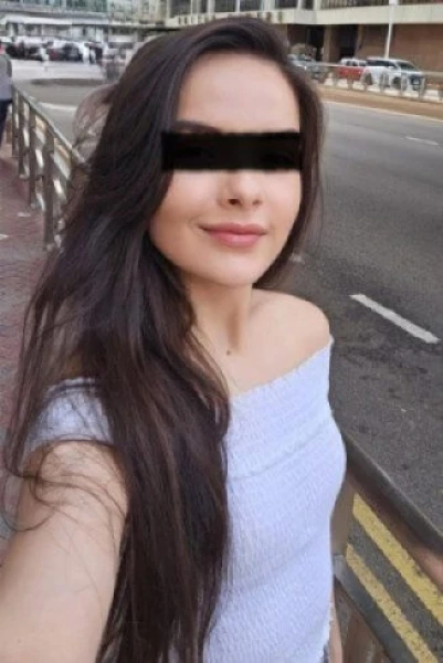 Lana — 4 / 8