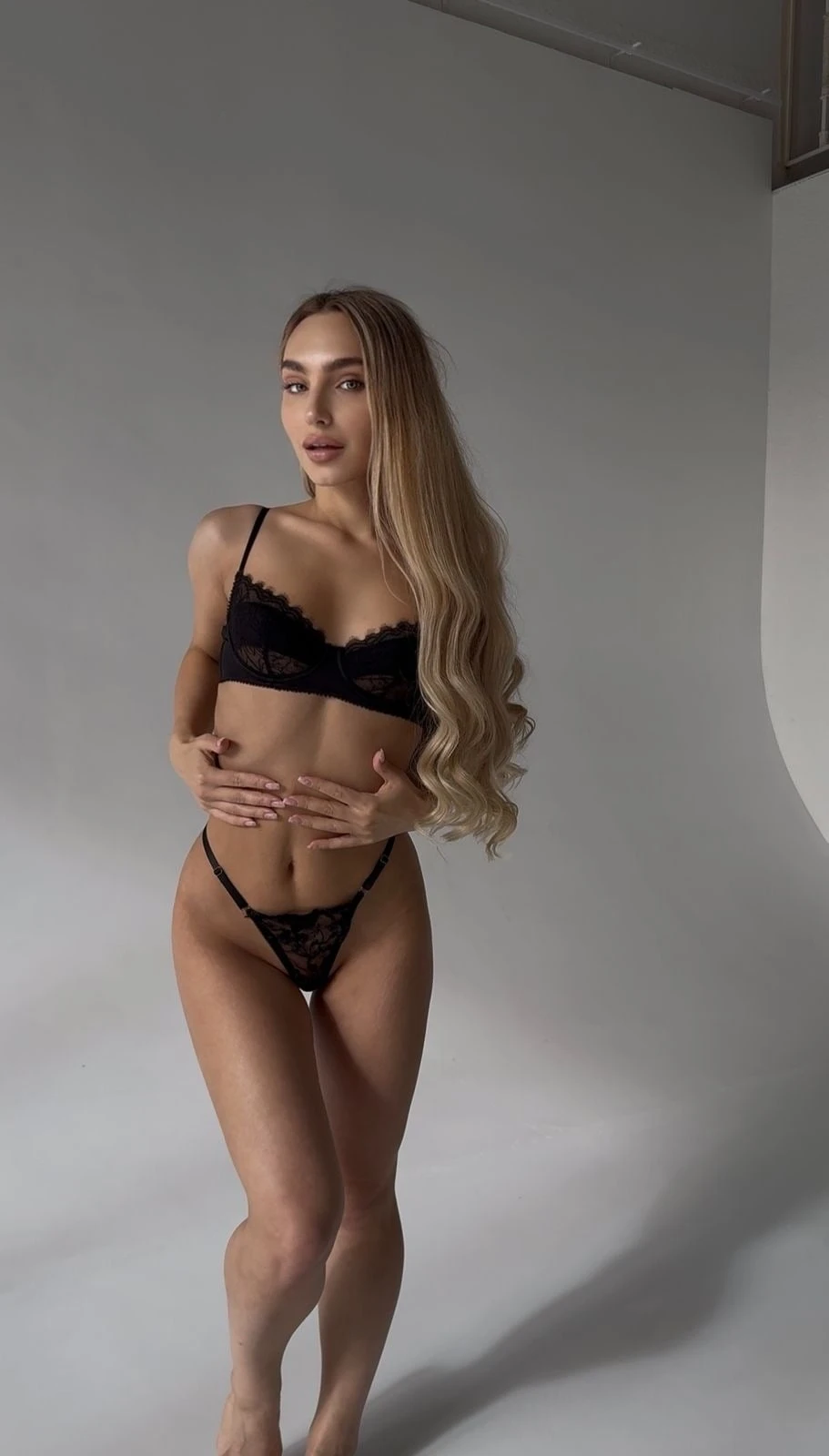Alina — 2 / 9