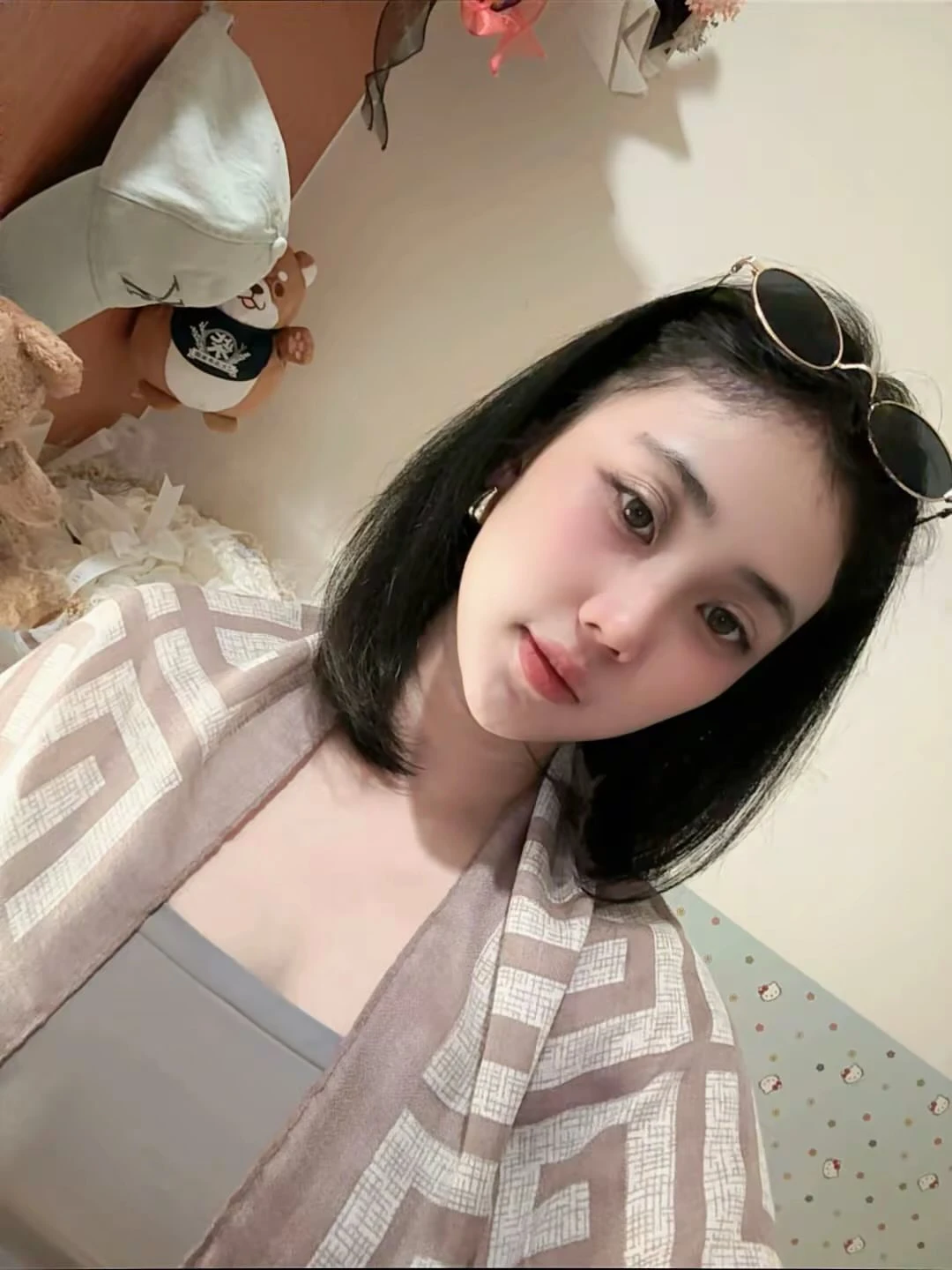 Wdya — 8 / 10