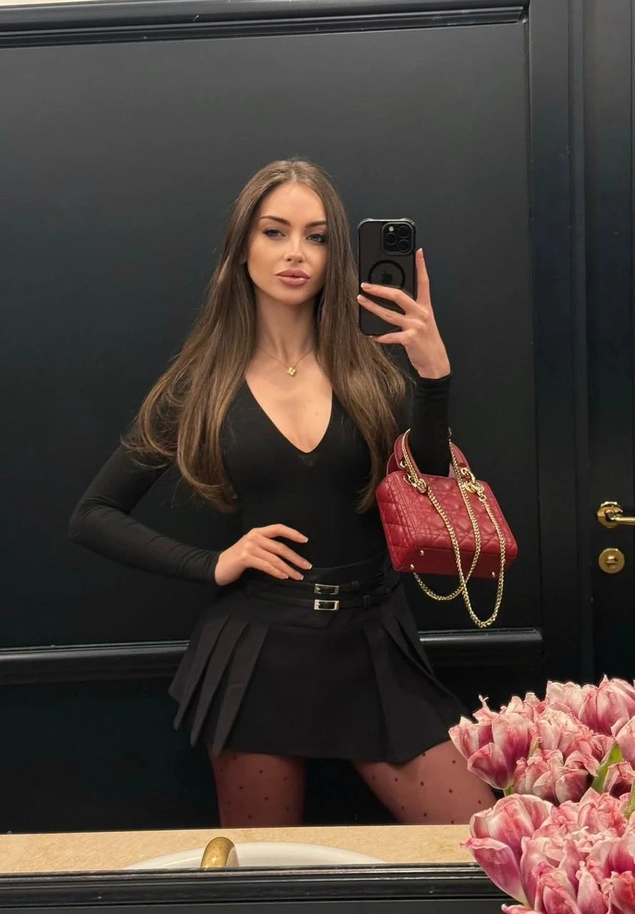 STELLA, Escort, Singapore