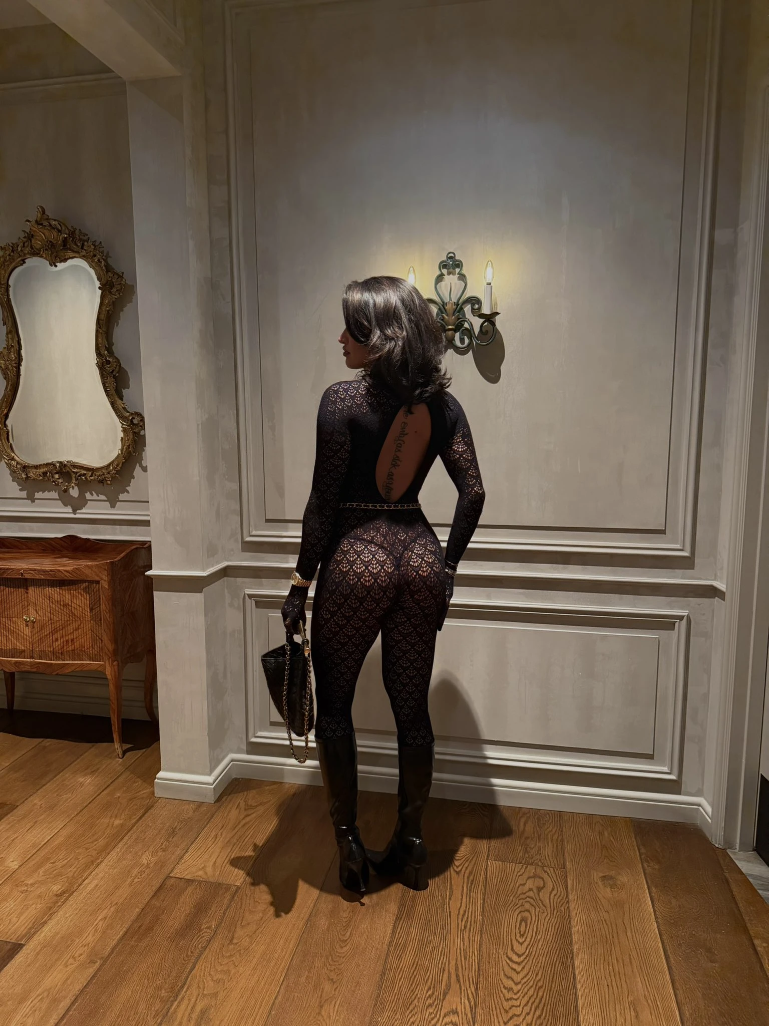 Sarelle — 6 / 7