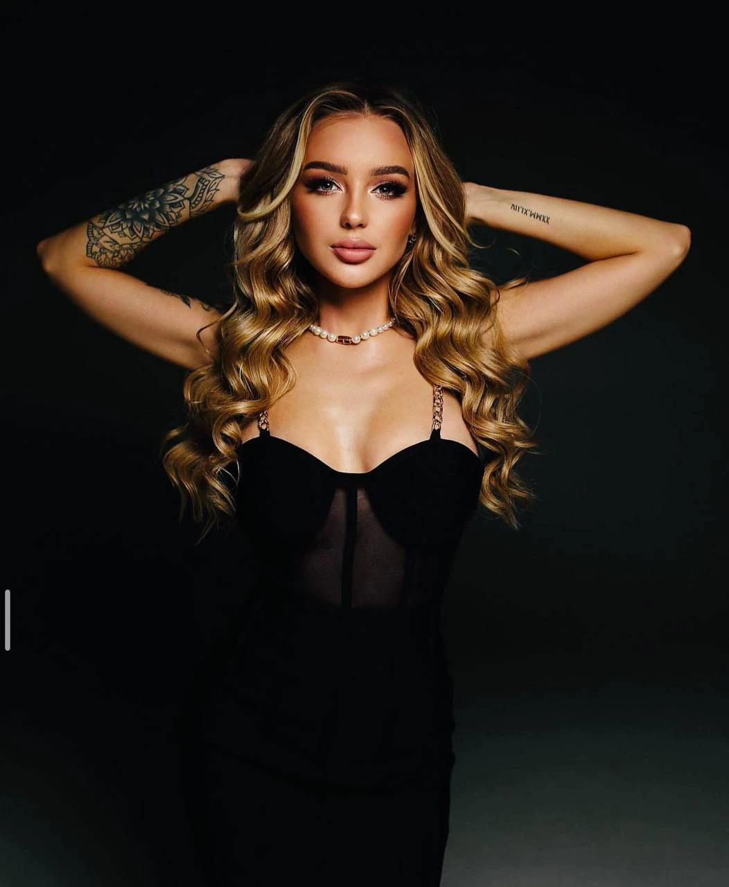 ALYONA, Escort, Istanbul
